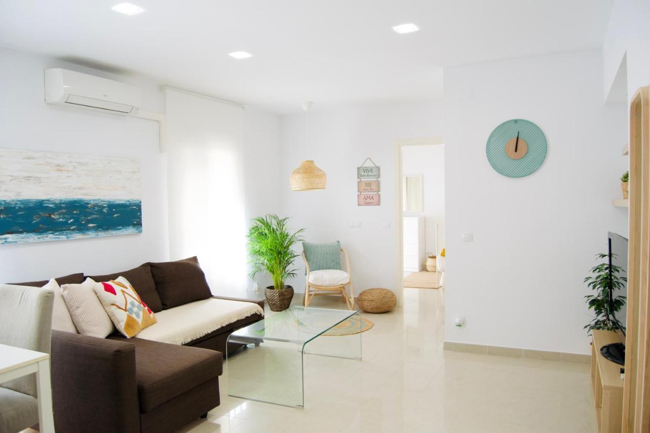 Kawaii Beachfront Malagueta Apartment Malaga Zewnętrze zdjęcie